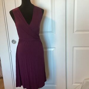 Theory Chic Sleeveless Midi Dress in Rich Purple M